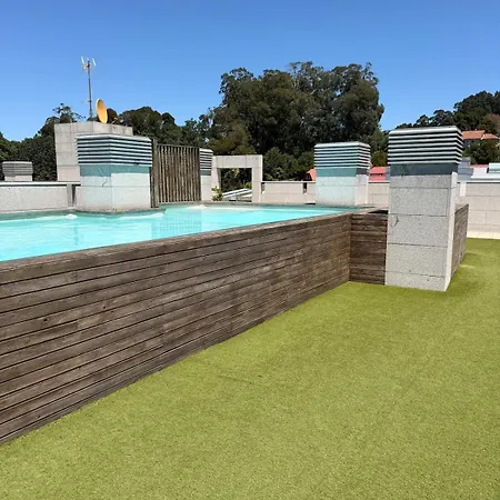 En Con Piscina, Garaje Y Cargador Coche * فيجو